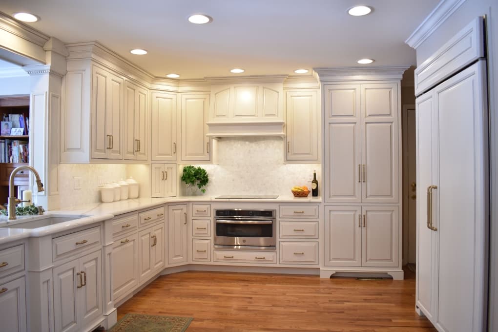 Custom Kitchen Cabinet Enhances Your Kitchen in 2020 Custom Kitchen Cabinet Enhances Your Kitchen in 2020 Elvilacabinetry - 4